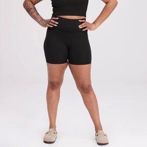 Girlfriend Collective Float Run Shorts